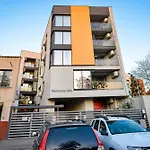 Ideal Accommodation Old Town