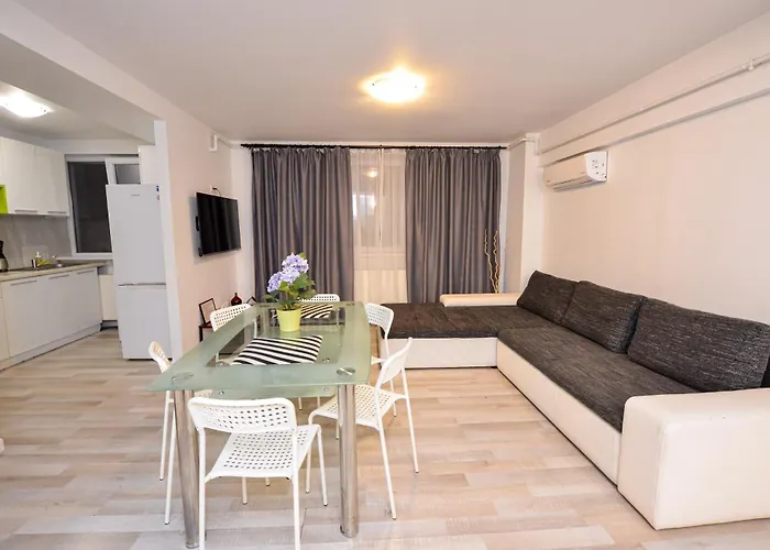 Ideal Accommodation Old Town